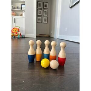 Plantoys wooden bowling set